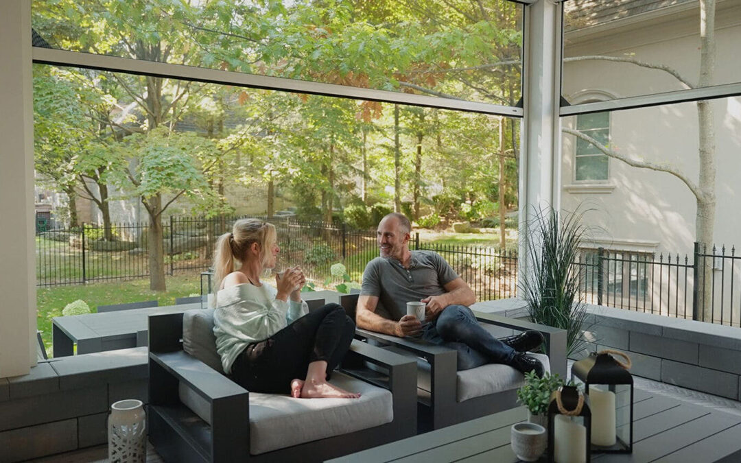 Discover Phantom Premium Retractable Screens