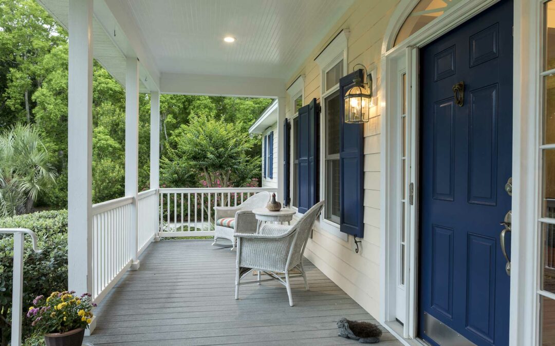 featuredimage-Planning-to-Install-a-Fiberglass-Door